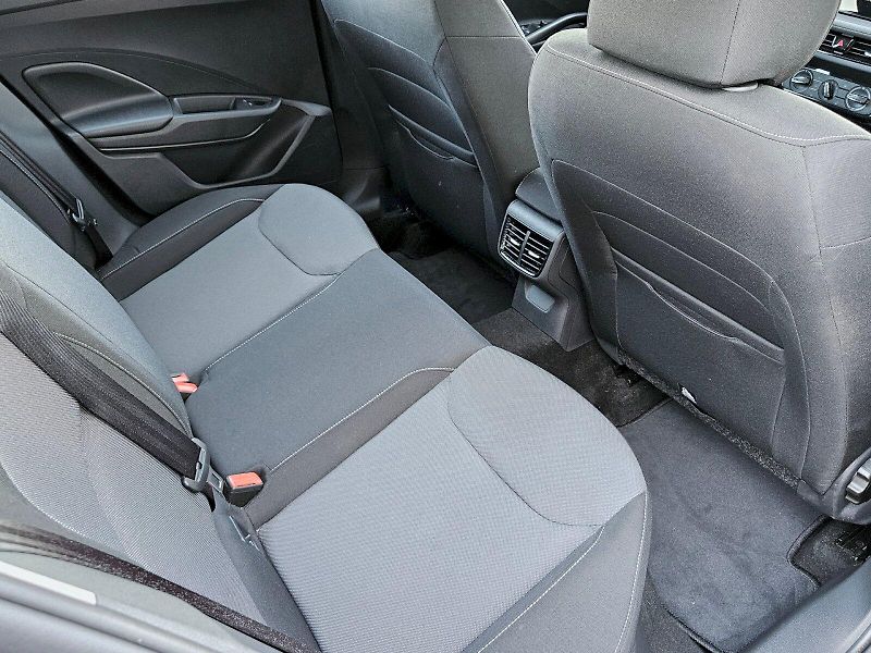 Škoda Fabia (2025) SELECTION TSI 70/1.0 M5F - fotka 21 z 26