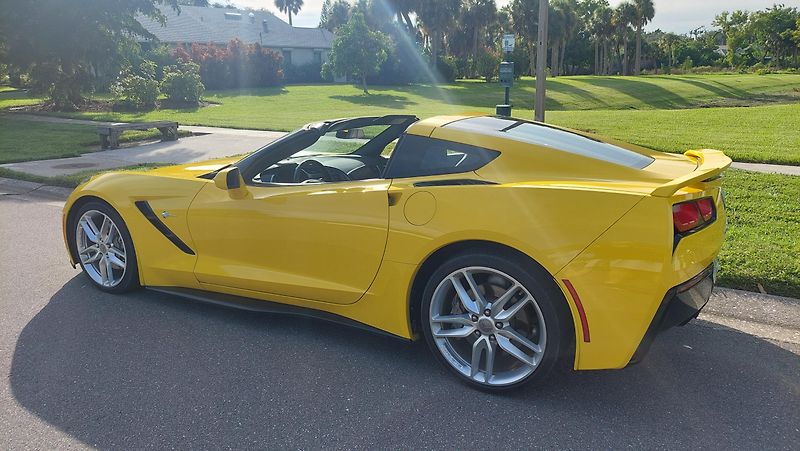 Chevrolet Corvette (2019) C7 3LT SKLADEM, ihned k odběru - fotka 17 z 45