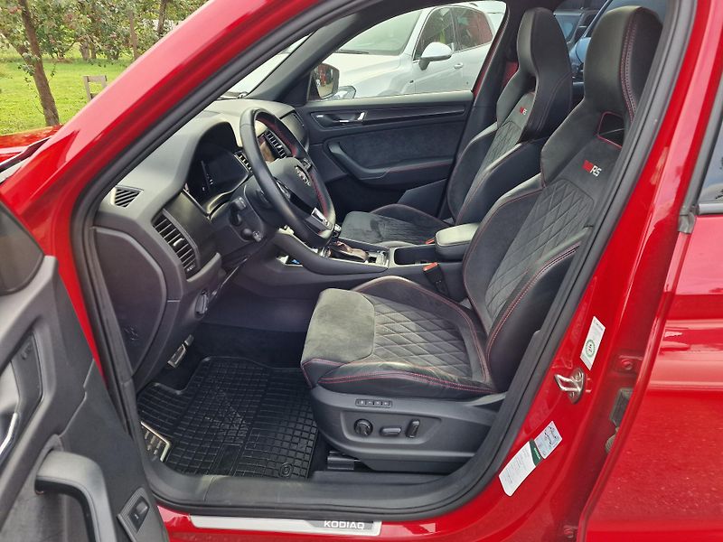 Škoda Kodiaq RS 2,0TDI 176KW 4x4 - fotka 7 z 28