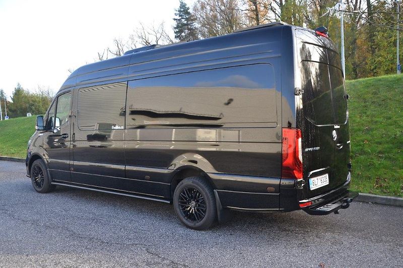 Mercedes-Benz Sprinter 319 Camper Family - fotka 6 z 51