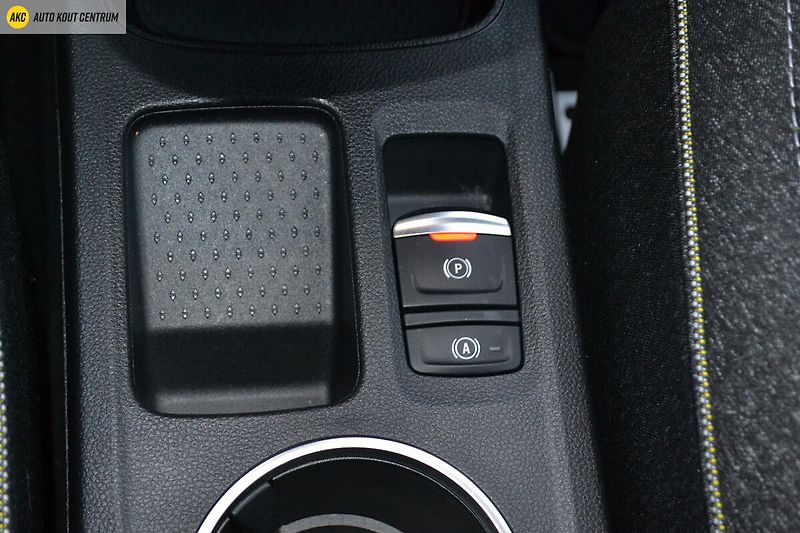 Renault Captur techno E-Tech full hybrid 145 - fotka 22 z 58