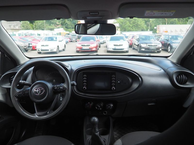 Toyota Aygo (2022) X 1.0 VVTI LPG - fotka 17 z 33