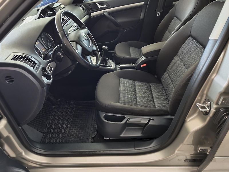 Škoda Octavia (2013) 1,4TSi-90kW - fotka 12 z 19