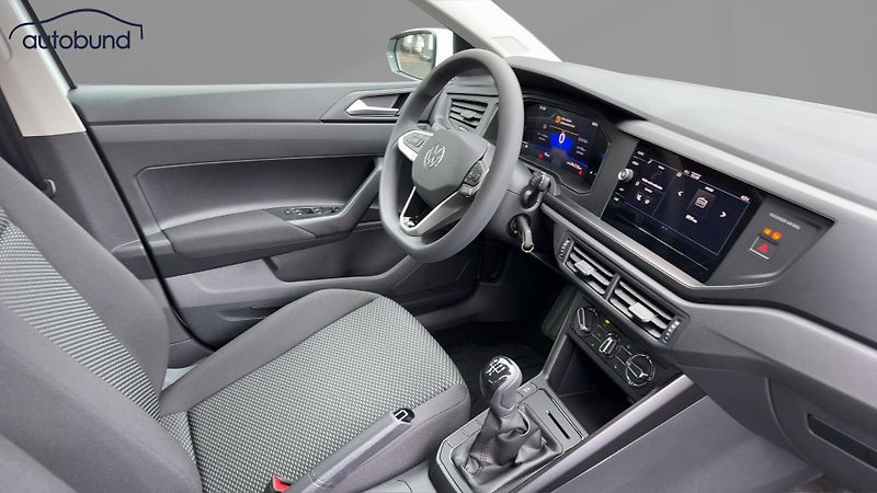 Volkswagen Polo 1,0 TSI Base LED 5tg - fotka 4 z 4