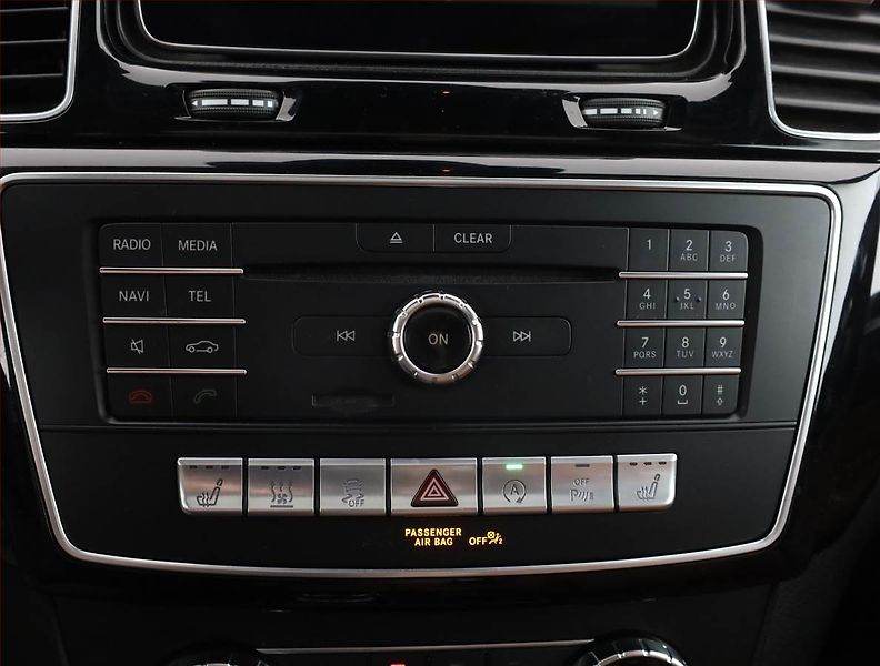 Mercedes-Benz GLE (2016) 350 d, 4X4, Automat - fotka 13 z 19