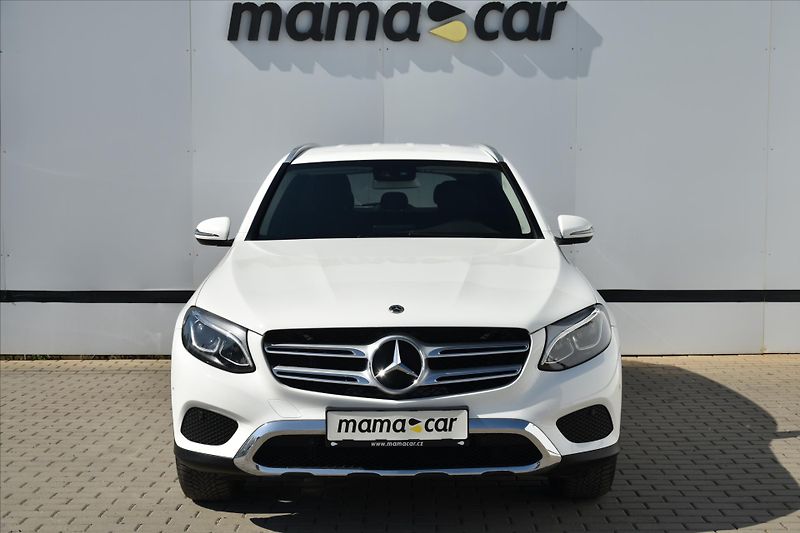 Mercedes-Benz GLC 250 155kW 4MATIC LED DPH ČR - fotka 2 z 27