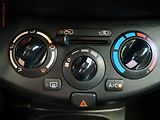 Nissan Micra (2009) 1.2i, Klima - náhled 17