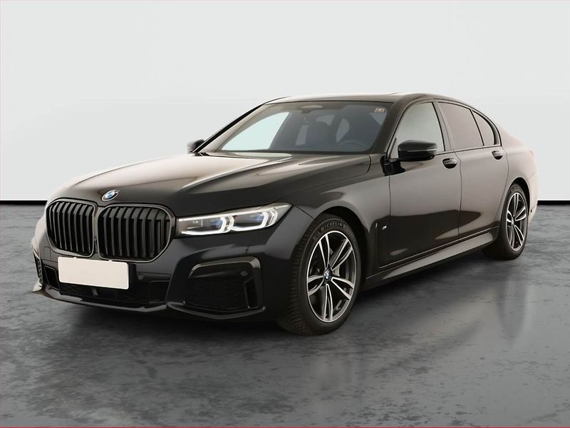 BMW Řada 7 (2022) 730d xDrive - fotka 2 z 21