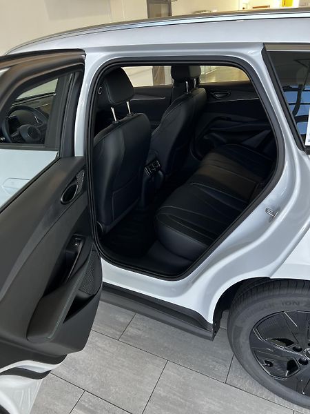 BYD Seal 6 (2025) DM-i Touring Boost - fotka 8 z 20