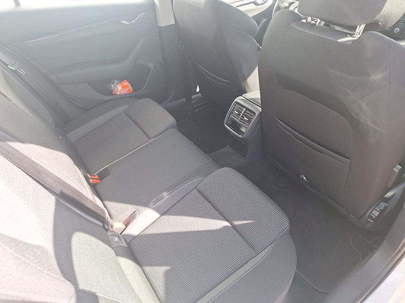 Škoda Octavia (2023) Combi / 1.5TSI / 110kW / 6MP / - fotka 23 z 30