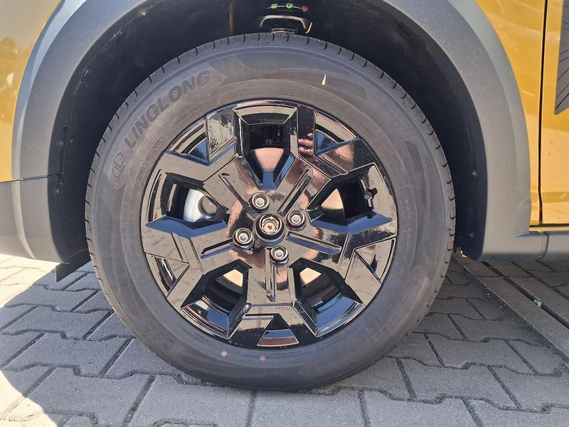 Dacia Sandero (2026) Stepway Extreme ECO-G 120 - fotka 37 z 37