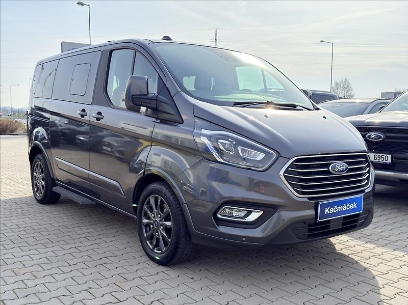 Ford Tourneo Custom 2,0 EcoBlue 136kW TitaniumX L1 - fotka 7 z 22