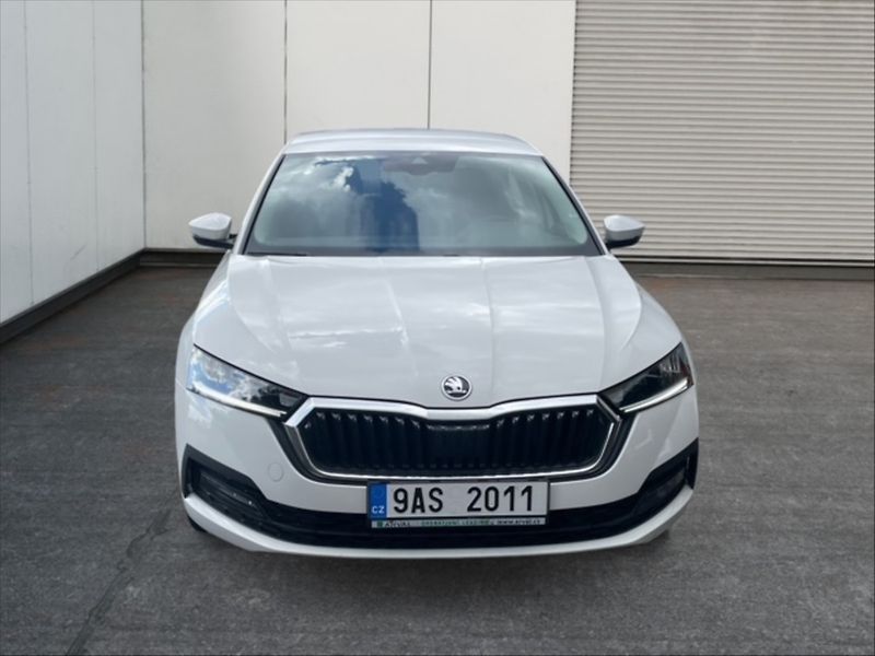 Škoda Octavia 2,0 TDI 85 Ambition - fotka 2 z 11