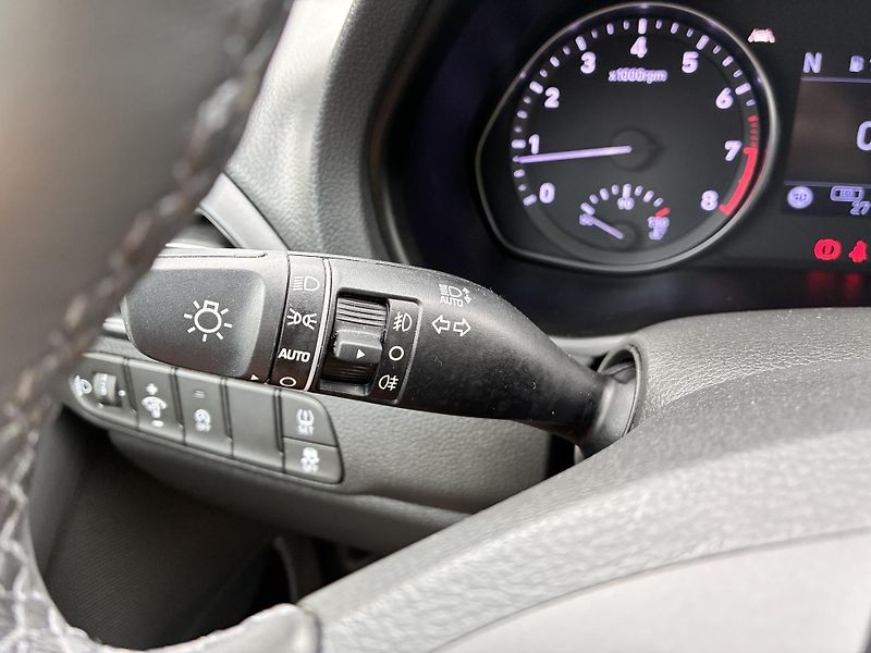 Hyundai i30 1.5T-GDi 118kW REZERVACE - fotka 28 z 34