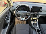 Hyundai i30 HB 1.5DPI 81kW REZERVACE - náhled 15