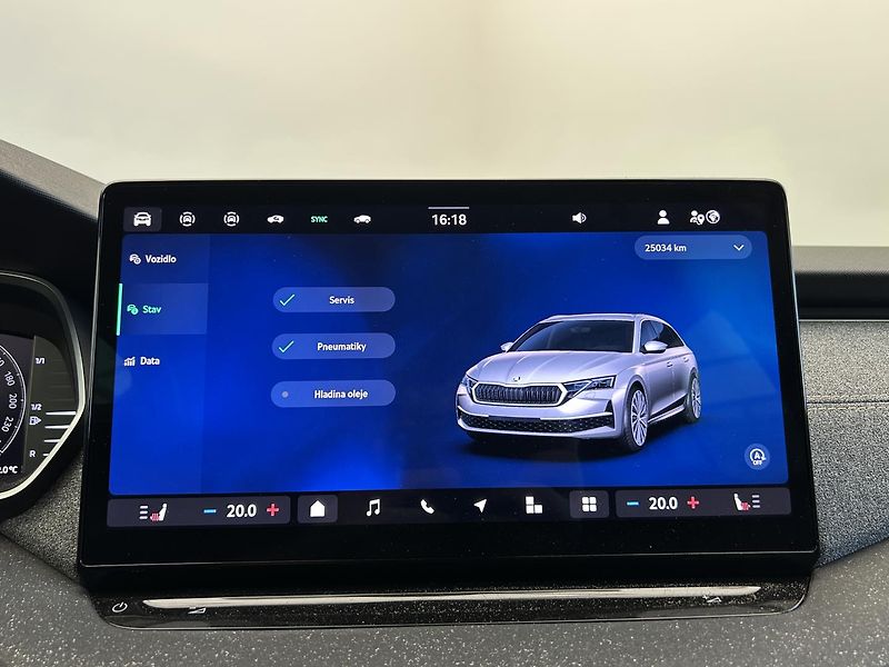 Škoda Octavia 1.5 TSI Top selection - fotka 13 z 35