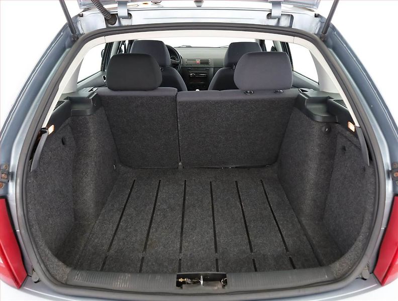 Škoda Fabia (2002) Elegance 1.4 16V, Klima - fotka 13 z 13