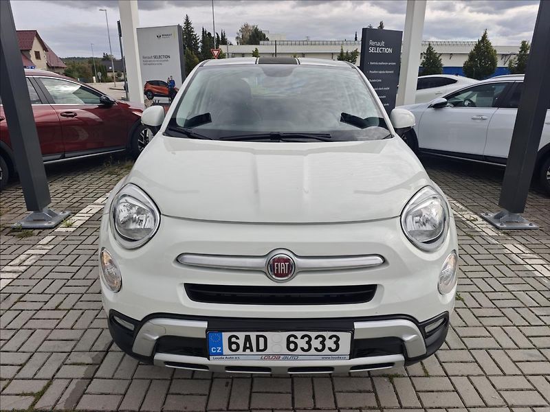 Fiat 500X 1,4 Multiair DDCT6 automat - fotka 9 z 19