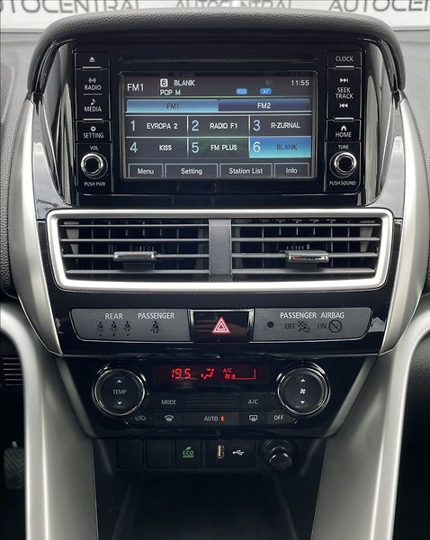 Mitsubishi Eclipse Cross 1,5 T-MIVTEC,120kW,serv.kn. - fotka 15 z 23