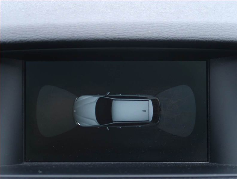 BMW X1 (2015) xDrive18d, 4X4, Automat, Kůže - fotka 19 z 19