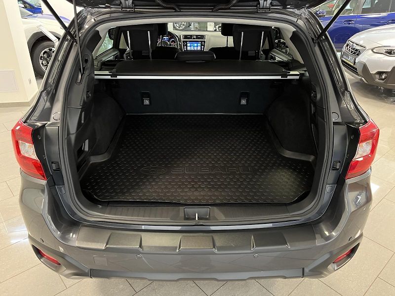 Subaru Outback 2.5i Comfort ES Lineartronic - fotka 18 z 43