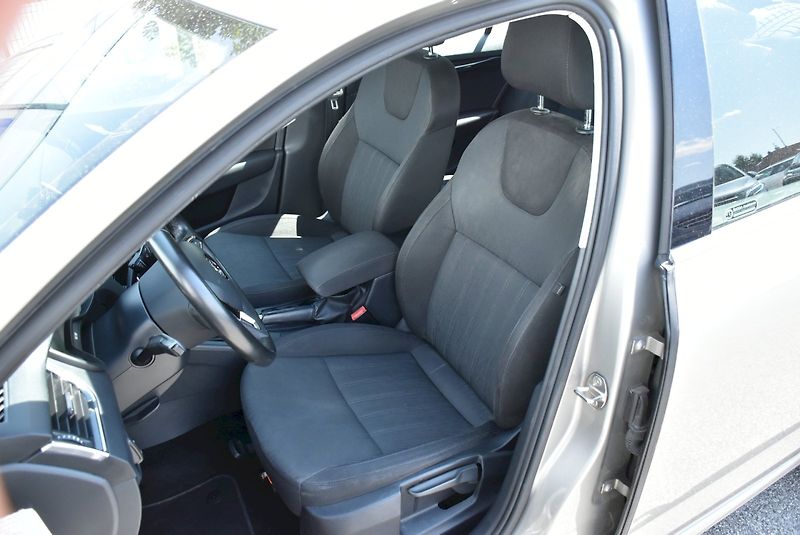Škoda Octavia (2018) STYLE 110/1.4TSI 6MP - fotka 13 z 24