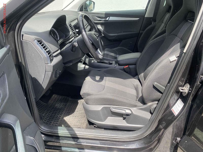 Škoda Karoq (2018) 1.5 TSi, Ambition, DSG, TZ - fotka 9 z 20