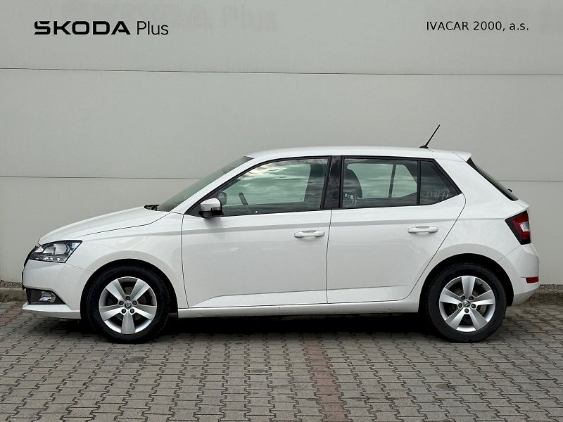 Škoda Fabia (2021) 1.0 TSI 70 kW Ambition - fotka 3 z 21