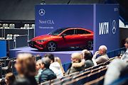 Mercedes-Benz letos odstartoval novou éru jako globální partner ženského tenisu (WTA). Své ambice v tomto sportu nyní potvrzuje i v České republice, kde v rámci ostravského turnaje představuje dvě klíčové novinky: novou generaci modelů GLB a GLC.