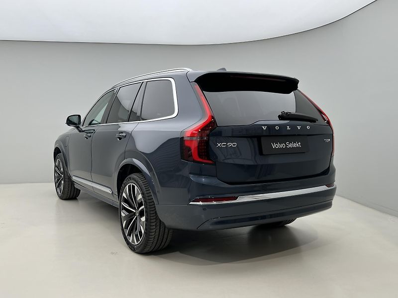 Volvo XC90 T8 AWD RECHARGE ULTRA BRIGHT - fotka 11 z 51