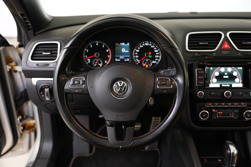 Volkswagen EOS - fotka 17 z 25