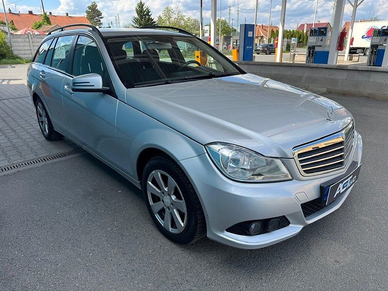 Mercedes-Benz Třídy C (2012) C 200 CDI kombi - fotka 4 z 47