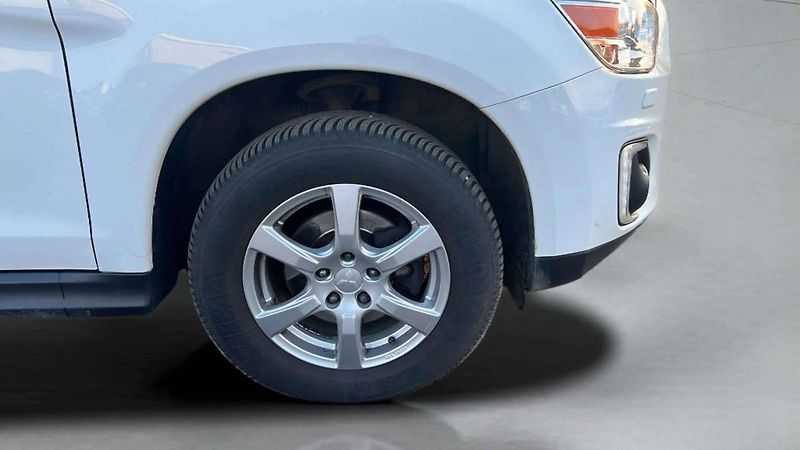 Mitsubishi ASX 2.2 Di-D (110kW) 4WD AT6/8234 - fotka 49 z 50