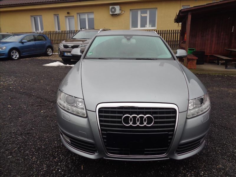 Audi A6 3,0 - fotka 2 z 17