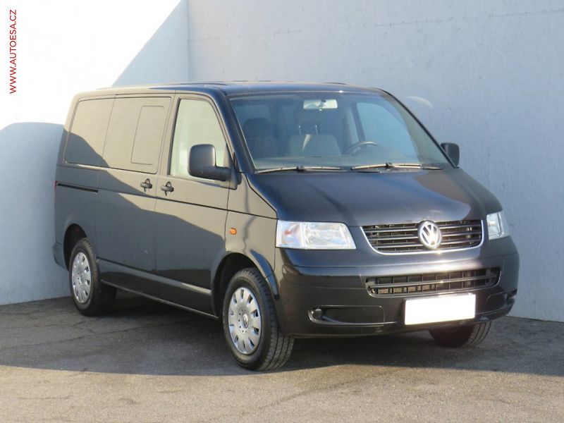 Volkswagen Caravelle (2008) 2.5d - fotka 1 z 3