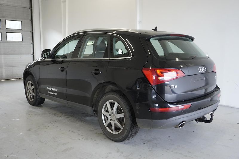 Audi Q5 VAN 3,0 TDI QUATTRO AUT. - fotka 7 z 28