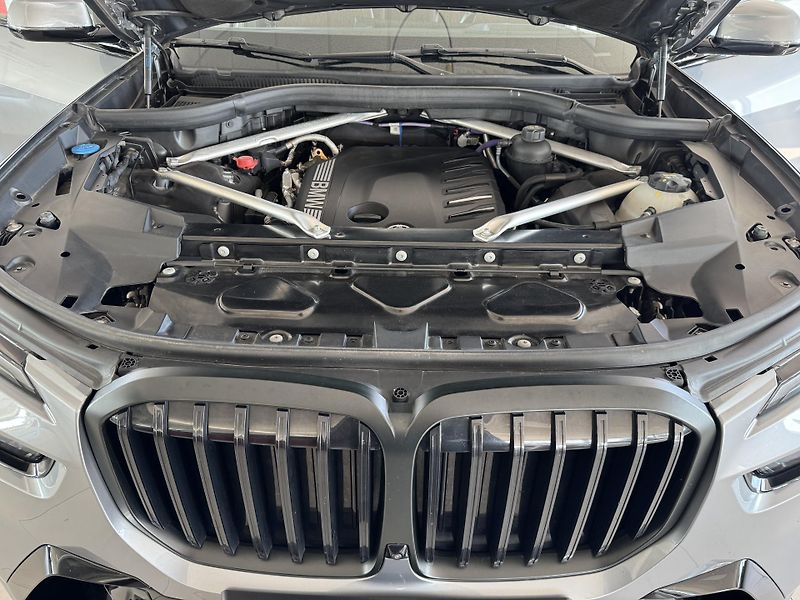 BMW X7 40d xDrive*M-SPORT*REZERVACE! - fotka 57 z 57