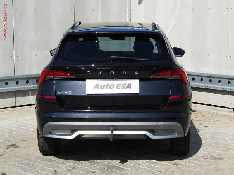 Škoda Kamiq (2021) 1.0 TSi, Style, kůže, TZ - fotka 5 z 20