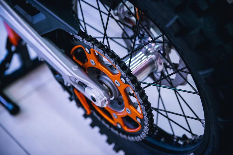 KTM 450 EXC SIX DAYS NOVÁ 0 KM  - fotka 24 z 50