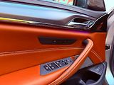 BMW M5 xDrive, H&K, ČR, Carbon - náhled 17