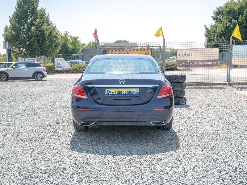 Mercedes-Benz Třídy E (2018) ČR 220CDI 143KW 4x4 – 2x PNEU - fotka 6 z 52