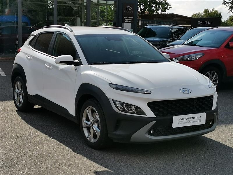 Hyundai Kona 1,6 T-GDI 145kW Smart AT - fotka 3 z 19