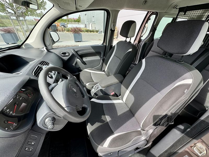 Renault Kangoo (2013) 1.5 dCI GRAND 7 míst - fotka 12 z 25