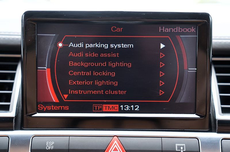 Audi A8 4.2 TDI Long,4x4 Exclusive - fotka 45 z 50