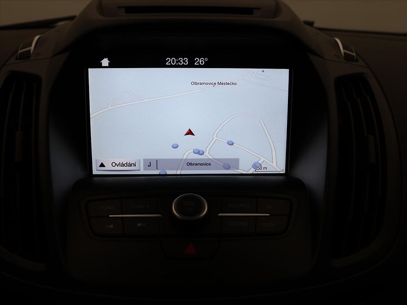 Ford Kuga 1,5 TDCI 88kW CZ Titanium DPH - fotka 19 z 30