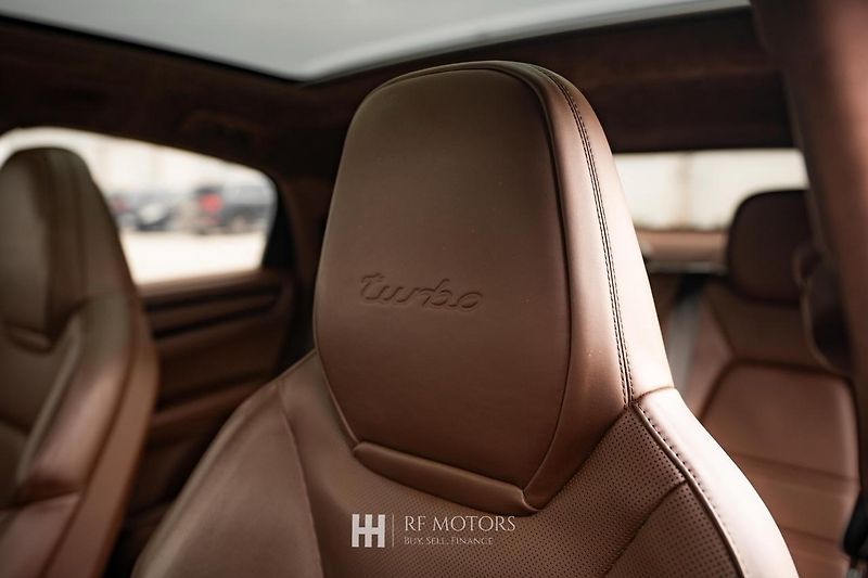 Porsche Cayenne (2020) Coupé Turbo 404kW - fotka 42 z 56