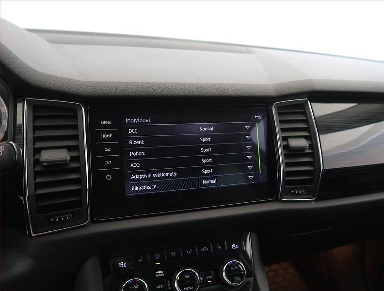 Škoda Kodiaq (2019) Style 2.0 TDI 4x4 - fotka 21 z 32