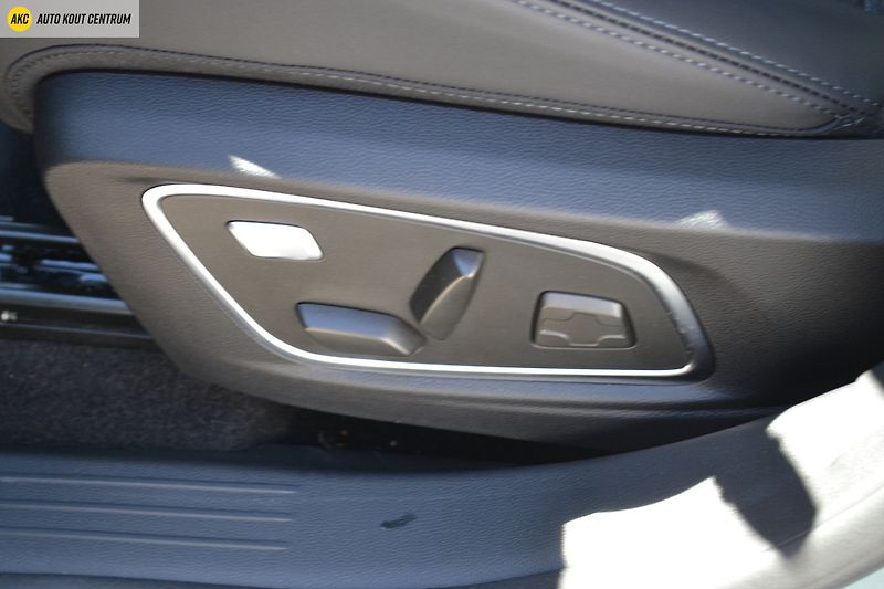 Renault Espace esprit Alpine full hybrid E-Te - fotka 35 z 73