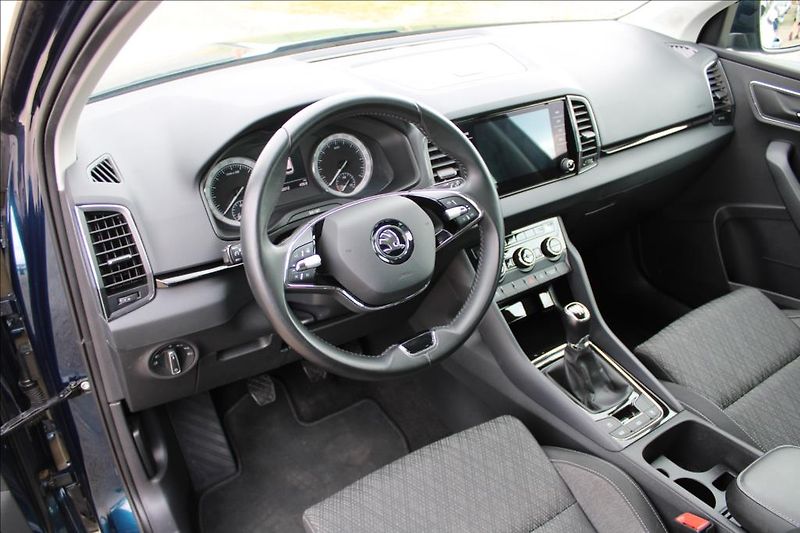 Škoda Karoq 2,0 TDi  DPH,ČR,S.KNIHA,STYLE - fotka 10 z 33