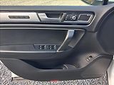Volkswagen Touareg 3,0 R-Line, CZ, kamera - náhled 13